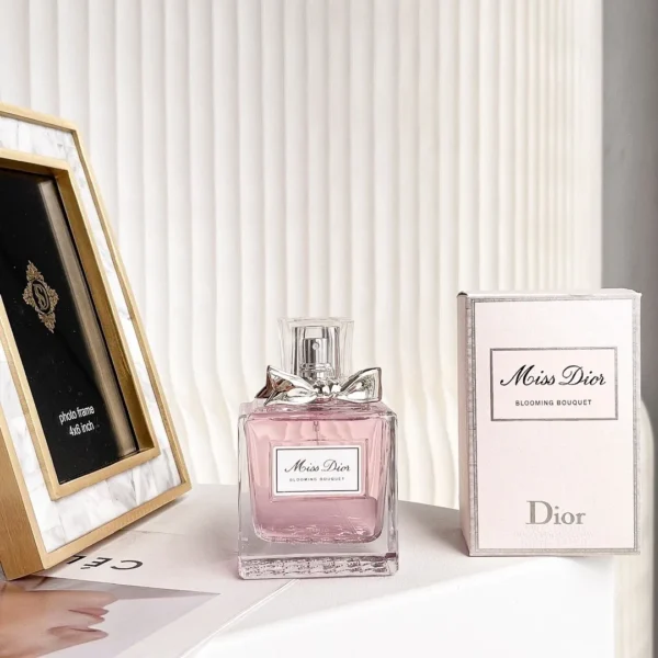 DIOR0035-01 Dior Miss Dior Cherie Blooming Bouquet Women's Fragrance 100ml