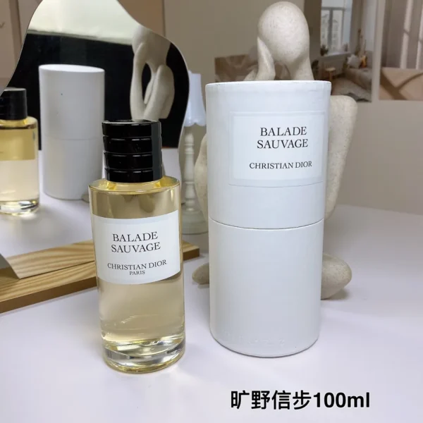 DIOR0067-01 Dior Balade Sauvage Unisex Fragrance 125ml