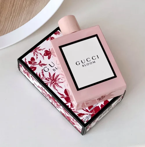 Gucci ml Gucci Bloom Women's Eau de Parfum 50ml