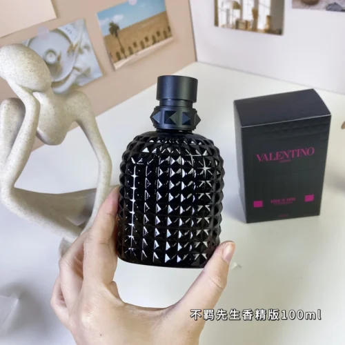 Valentino Born in Roma Extradose Uomo Men's Parfum 100ml