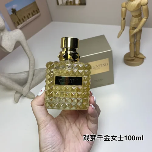 Valentino Donna Born In Roma The Gold Women's Fragrance 100ml