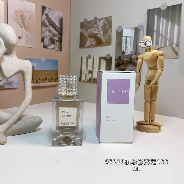 VALENTINO0032-01 Valentino Club Couture Unisex Fragrance 100ml