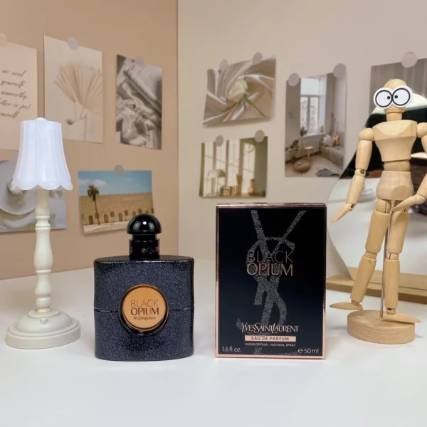 YSL0012-01 YSL Yves Saint Laurent Black Opium Women's Eau de Parfum 50ml