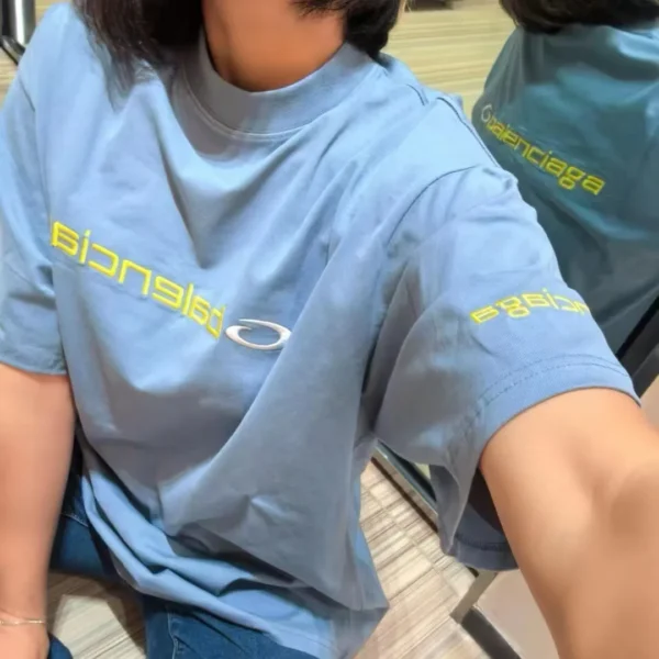 CLBAL0044-01 Balenciaga Embroidered Oversized T-Shirt