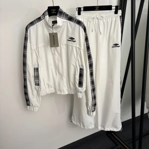 CLBAL0093-01 Balenciaga Embroidered Plaid Jacket and Pants Set