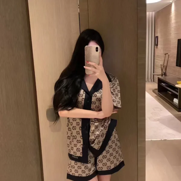 CLGUCCI0021-01 Gucci Embroidered Monogram Printed Oversized T-Shirt and Shorts Set