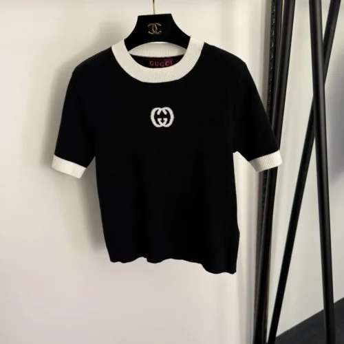 Gucci Embroidered Colorblock T-Shirt and Shorts Set