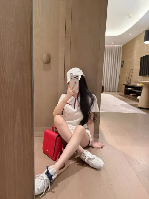 Gucci Embroidered Striped Pleated T-Shirt and Skirt Set