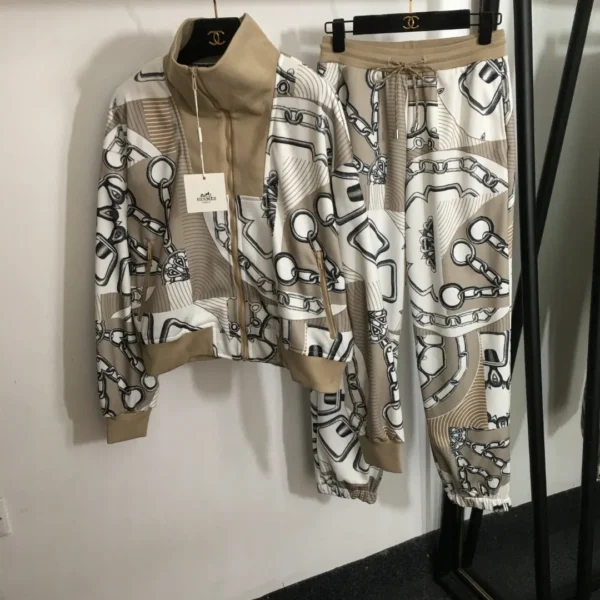 Hermes Printed Zip-Up Jacket and Pants Set