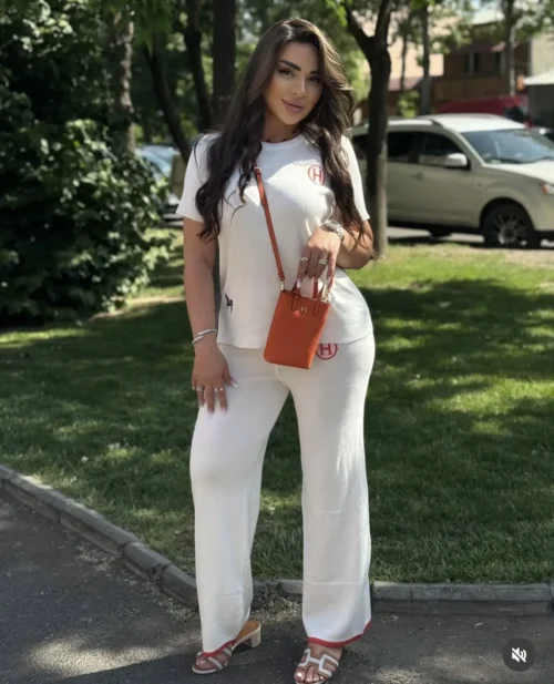 Hermes Embroidered Wide-Leg T-Shirt and Pants Set