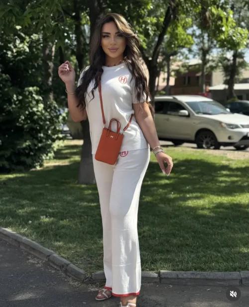 Hermes Embroidered Wide-Leg T-Shirt and Pants Set
