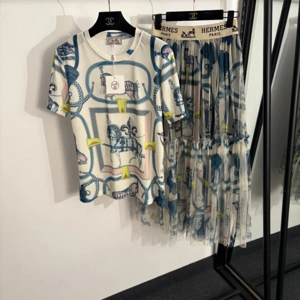 CLHERMES0047-01 Hermes Mesh Printed T-Shirt and Skirt Set