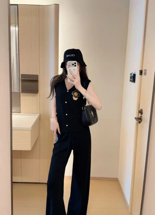 Louis Vuitton Embroidered Monogram V-Neck High-Waist Knit Jacket and Pants Set