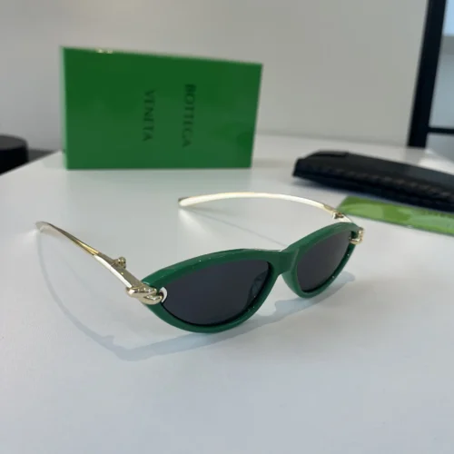 Bottega Veneta Aviator Sunglasses