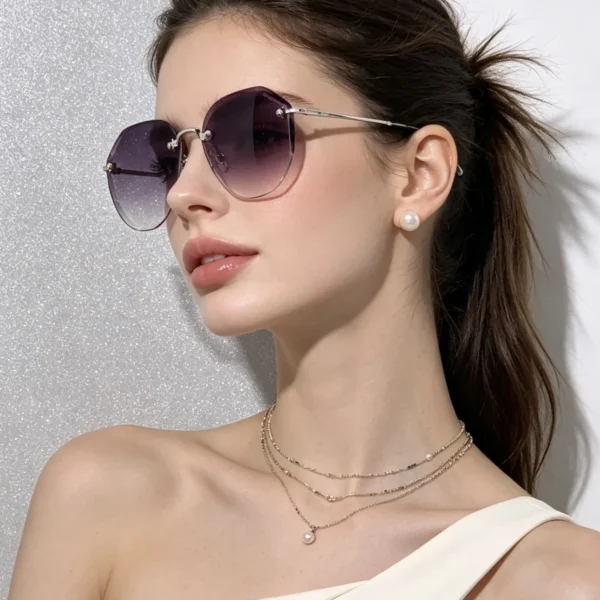 EWCHANEL0004-01 Chanel CH322 Rimless Sunglasses