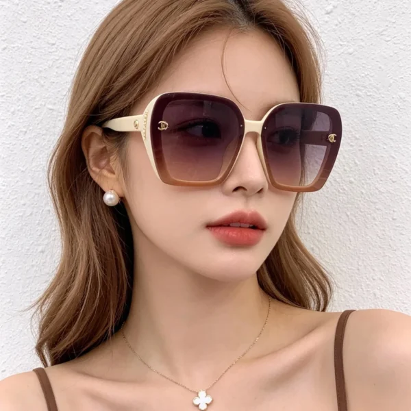 EWCHANEL0008-01 Chanel CH6994 Oversized Pearl-Detail Polarized Sunglasses