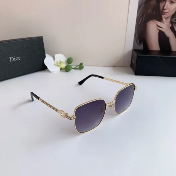 EWDIOR0007-01 Dior Square Vintage Sunglasses