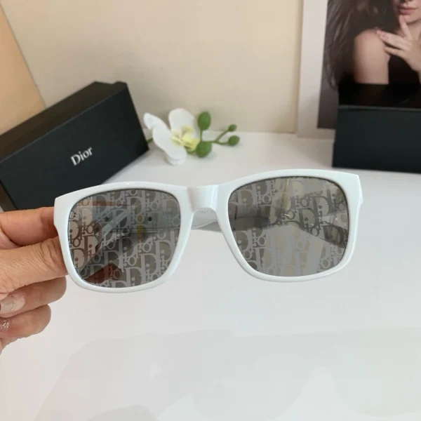 EWDIOR0008-01 Dior Vintage Sunglasses