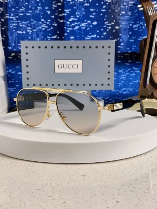 Gucci Aviator Vintage Sunglasses