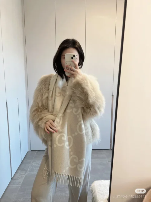 Gucci GG Fringed Jacquard Scarf