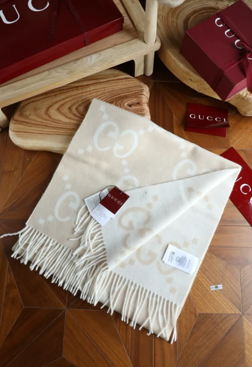 Gucci GG Fringed Jacquard Scarf