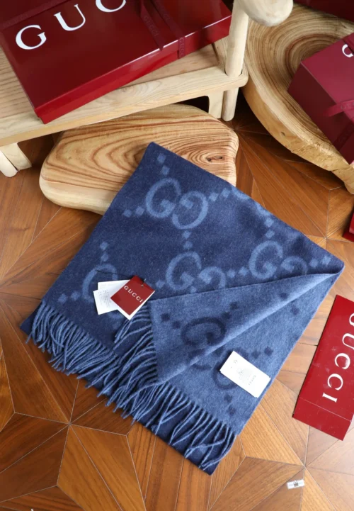 Gucci GG Fringed Jacquard Scarf