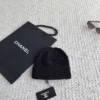 Chanel Chunky-Knit Winter Beanie with Embroidered CC Logo - Ref. HTCHANEL0001