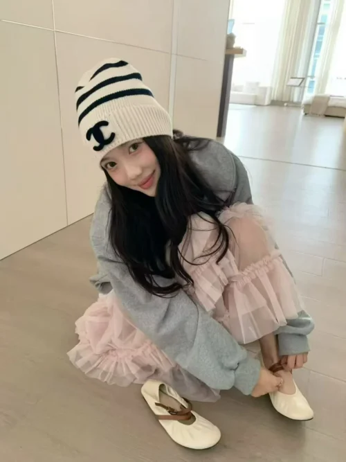 Chanel Black and White Striped Knitted Beanie with Raised CC Embroidery - Ref. HTCHANEL0008