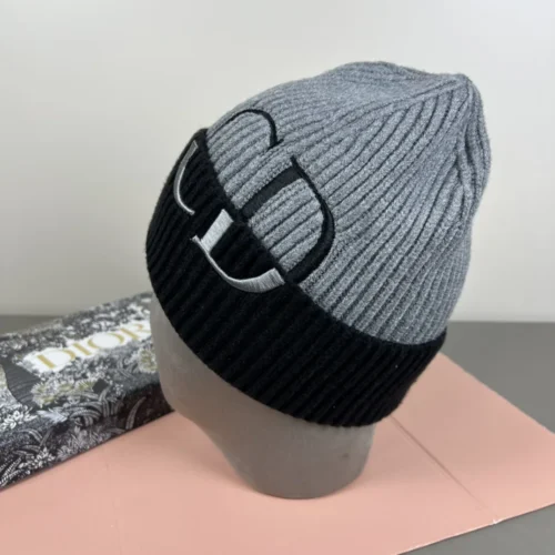 Dior Wool-Cashmere Double-Layer Winter Hat with a Dust Bag - Ref. HTDIOR0002