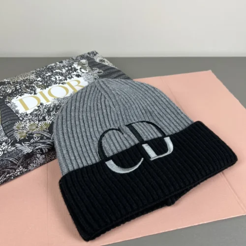 Dior Wool-Cashmere Double-Layer Winter Hat with a Dust Bag - Ref. HTDIOR0002