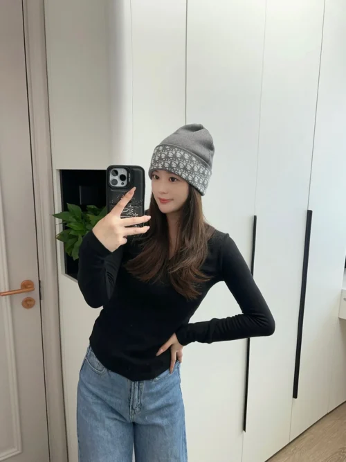 Dior Wool-Cashmere Double-Layer Winter Hat with a Dust Bag - Ref. HTDIOR0004