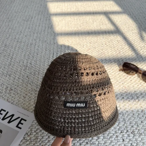 Miu Miu Open-Crochet Bucket Hat with a Woven Logo Label - Ref. HTMIU0001