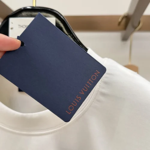 Louis Vuitton Men's Short-Sleeve Crewneck T-Shirt - Ref. MWLV0017