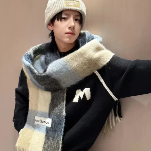 SCACNESTUDIOS0001-01 Acne Studios Alpaca-Mohair Blend Scarf in Rainbow Tones - Ref. SCACNESTUDIOS0001