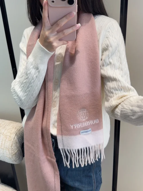 Burberry Men's Soft-Touch Scarf for Autumn and Winter - Ref. SCBURBERRY0005