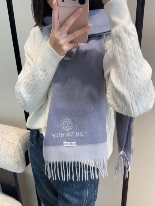 Burberry Men's Soft-Touch Scarf for Autumn and Winter - Ref. SCBURBERRY0006
