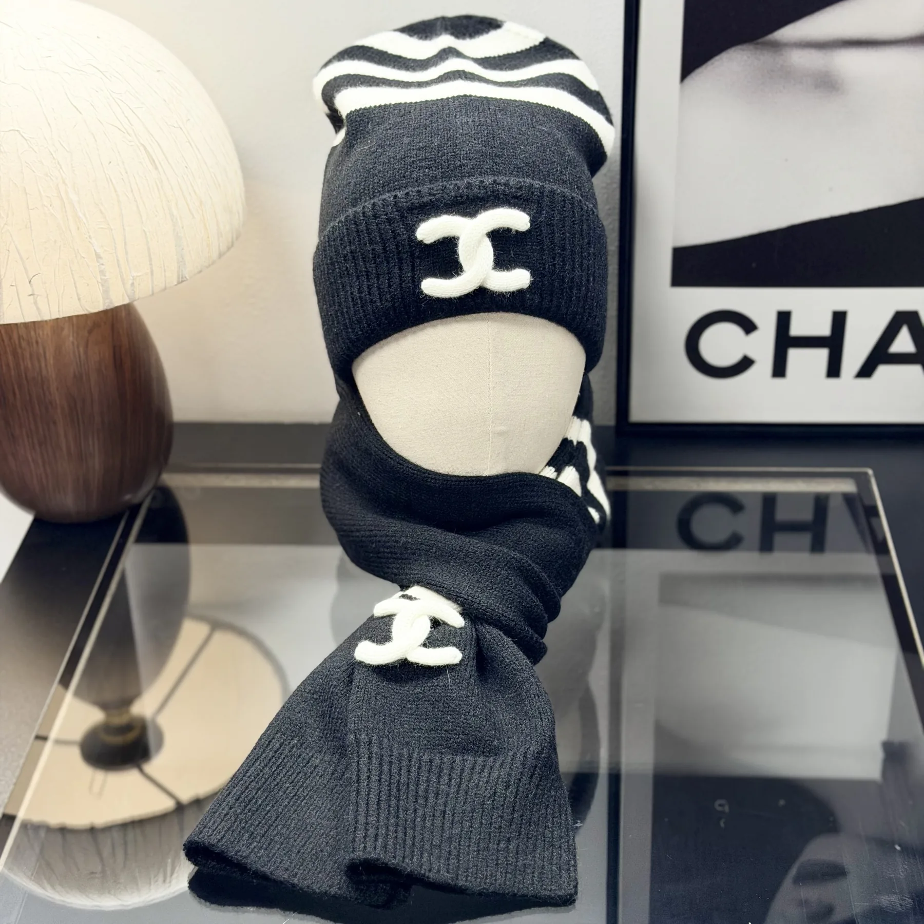 Chanel Unisex Wool Two-Piece Hat and Scarf Set for Winter - Ref. SCCHANEL0006