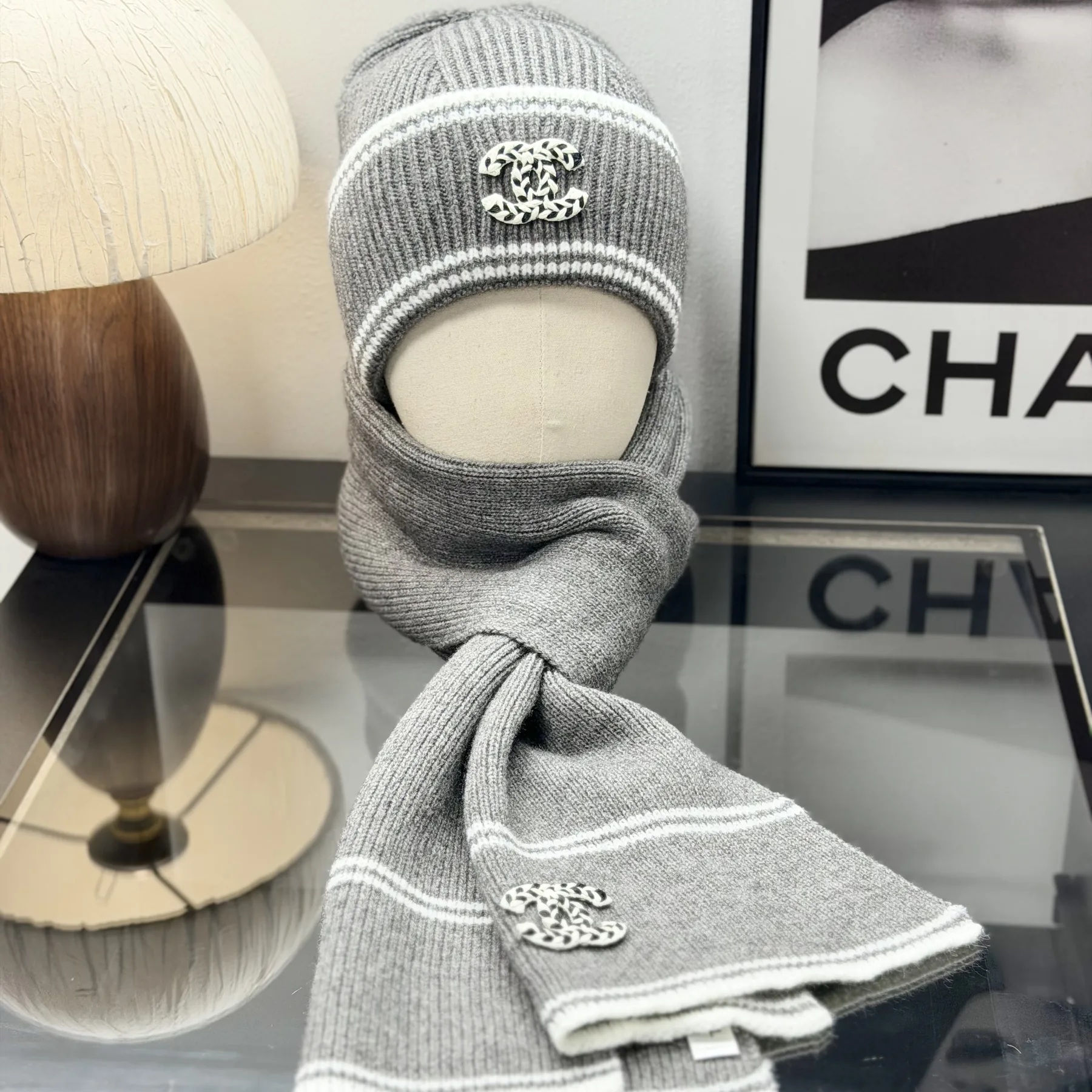 SCCHANEL0010-01 Chanel Soft-Touch Two-Piece Hat and Scarf Set for Winter - Ref. SCCHANEL0010