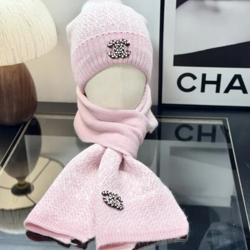 Chanel Soft-Touch Three-Piece Winter Hat, Scarf and Gloves Set - Ref. SCCHANEL0016