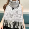 Chanel 100% Cashmere Scarf in Black and Cream Tones - 35 x 180 - Ref. SCCHANEL0053