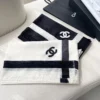Chanel Cashmere Scarf with a Soft-Touch Finish - Ref. SCCHANEL0138