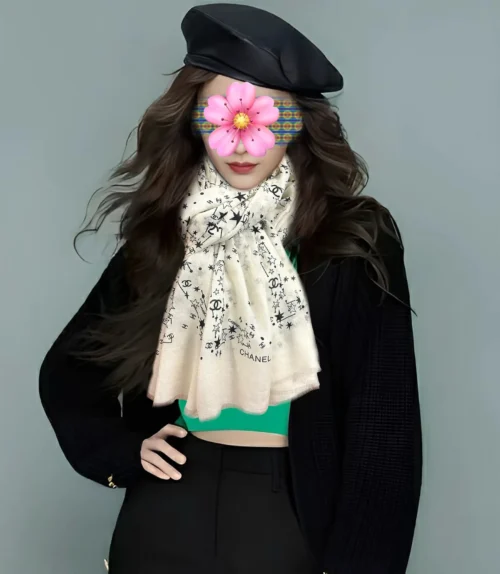 Chanel Printed Shawl for Layered Styling - Ref. SCCHANEL0146