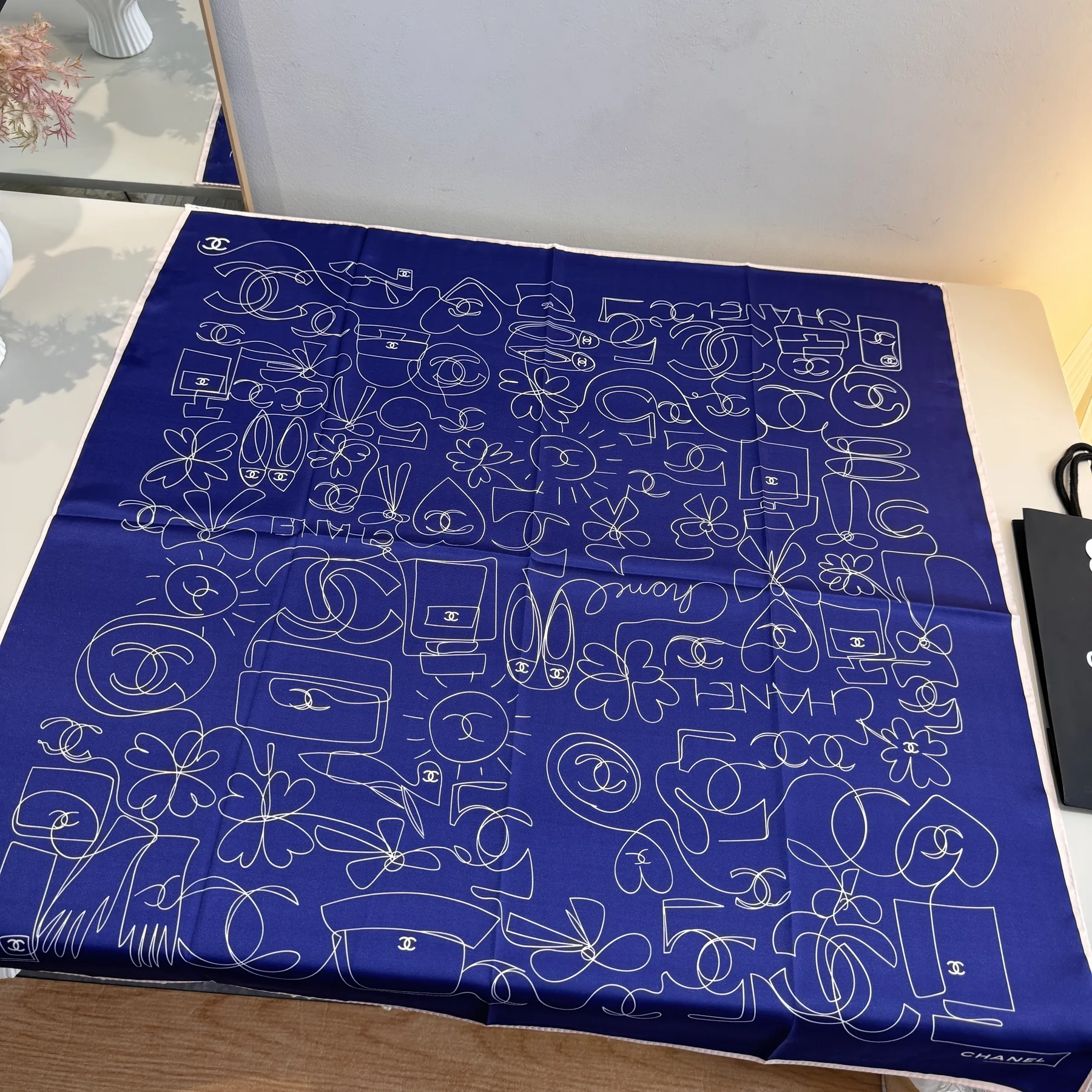 Chanel Silk Square Scarf with Camellia, Handbag and High-Heel Graffiti Print - Ref. SCCHANEL0280