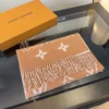 Louis Vuitton Reversible 100% Wool Monogram Scarf - 180 x 30 cm - Ref. SCCOACH0005