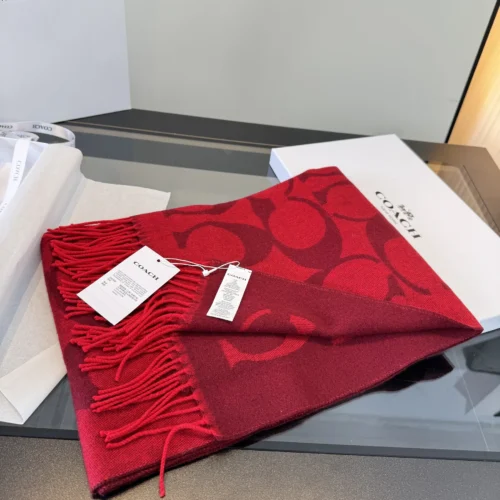 Coach Signature Monogram 97% Wool 3% Cashmere Shawl - 48 x 193 cm - Ref. SCCOACH0015