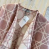 Unidentified Brand Wool Cape with Diamond-Check Jacquard - Ref. SCCOACH0023