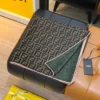 Fendi Contrasting-Sides 70% Cashmere 30% Silk Square Scarf - 140 x 140 cm - RFD2507 - Ref. SCFENDI0032