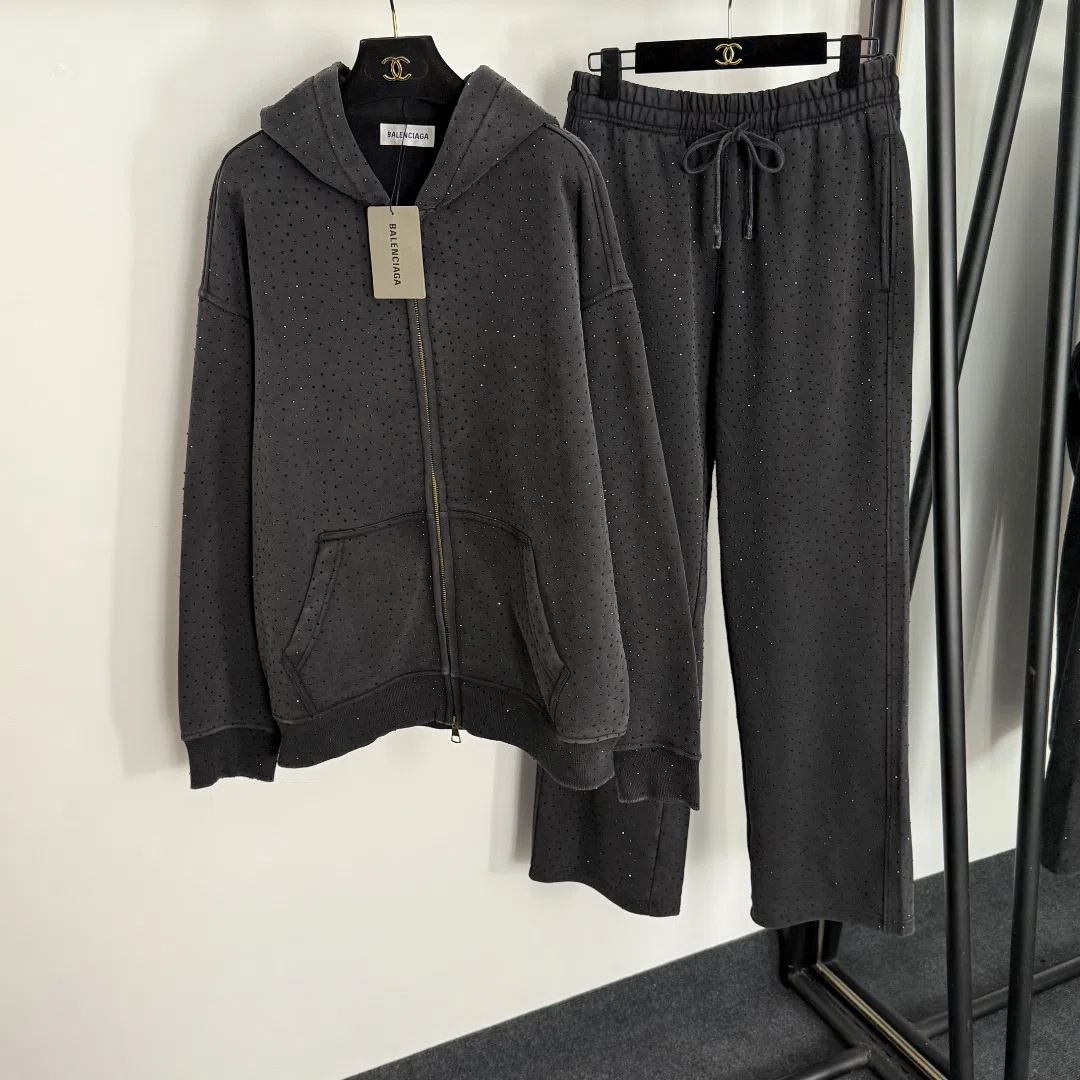 WCBALENCIAGA0011-01 Balenciaga Women's Long-Sleeve Rhinestone-Embellished Hooded Fleece-Lined Coordinated Outfit Set with Zip Fastening - Ref. WCBALENCIAGA0011