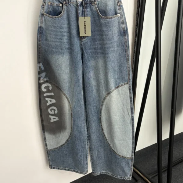 WCBALENCIAGA0015-01 Balenciaga Women's Blue Printed Denim Trousers - Ref. WCBALENCIAGA0015