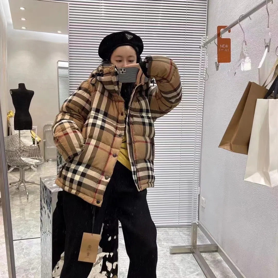WCBURBERRY0004-01 Burberry Women's Long-Sleeve Check-Pattern Color-Block Hooded Padded Jacket with Drawstring Detail - Ref. WCBURBERRY0004